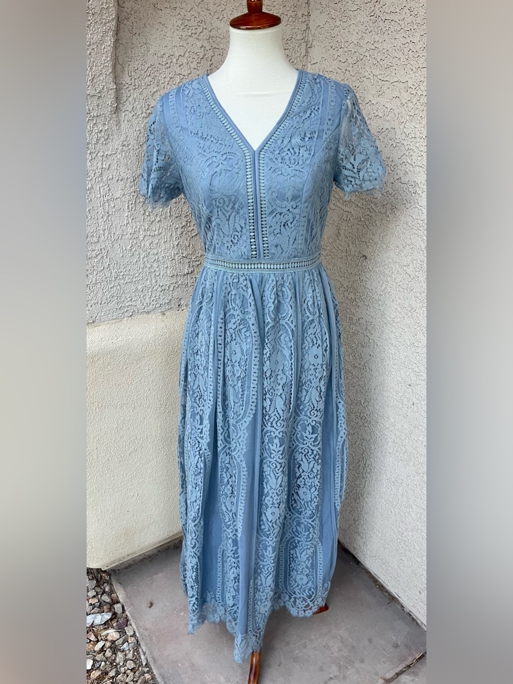NWT Merokeety Blue lace dress medium